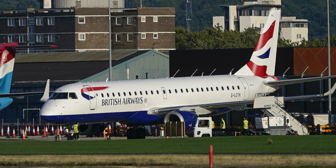 British Airways customers fuming as flights cancelled following chaos - Travel News, Insights & Resources.