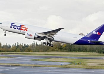 FedEx Is Encouraging Pilots To Move To American Airlines Regional - Travel News, Insights & Resources.