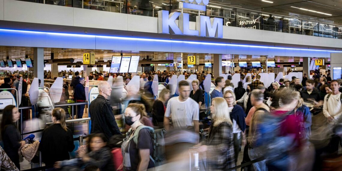 JetBlues Amsterdam flights get a reprieve Dutch government scraps caps - Travel News, Insights & Resources.