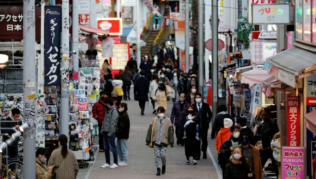Shopping mania grips Japan on a weak yen - Travel News, Insights & Resources.