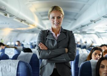 Το κρυμμένο κουμπί στο κάθισμα αεροπλάνου που πρέπει να ξέρουν - Travel News, Insights & Resources.