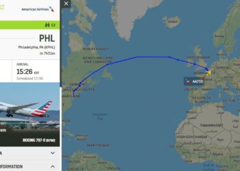 American Airlines flight Paris to Philadelphia declares emergency - Travel News, Insights & Resources.