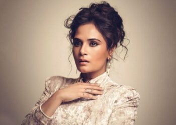 Richa Chadha calls MakeMyTrip and Air India Scamsters says I - Travel News, Insights & Resources.