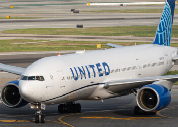 United Doubles Down on Pilot Hiring Sets New Record - Travel News, Insights & Resources.