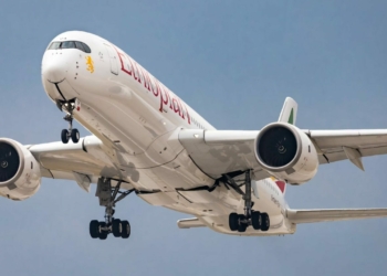 ethiopian airlines airbus a350 900 landing scaled - Travel News, Insights & Resources.