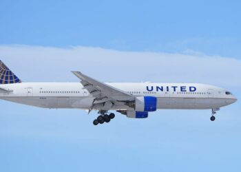 At Alaska and United airlines frustration with Boeings manufacturing problems - Travel News, Insights & Resources.