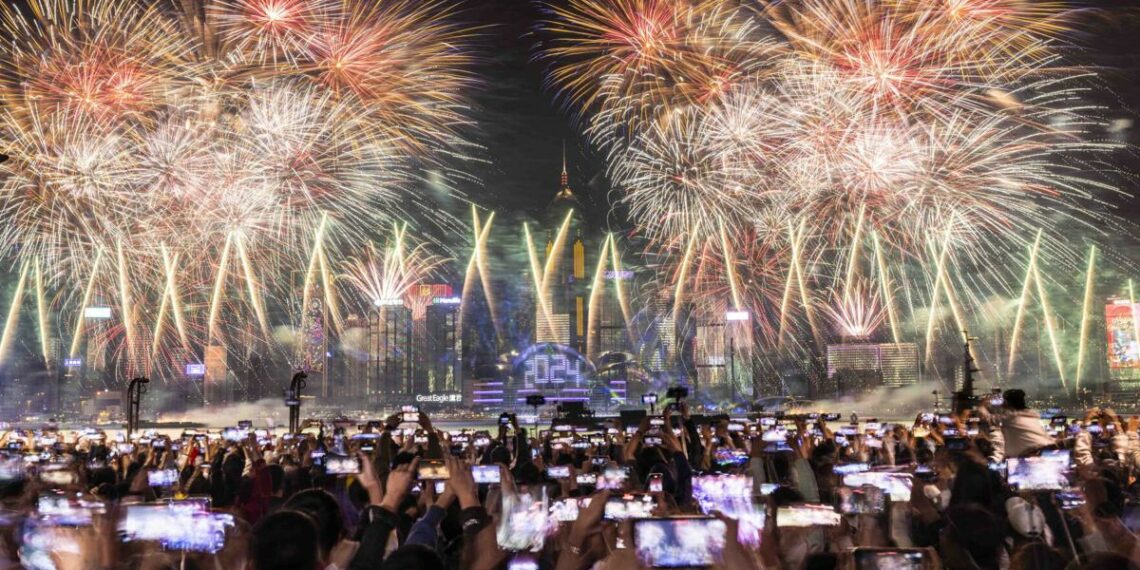 Hong Kong Hosts Largest Ever New Year Countdown Firework Performance to - Travel News, Insights & Resources.