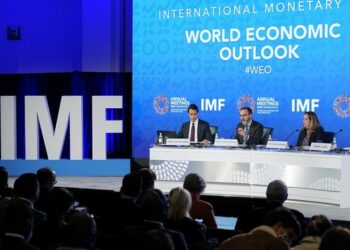 IMF expects resilient global economy in 2024 despite lower average - Travel News, Insights & Resources.