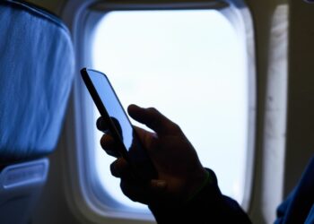 Major Trends Technology Etiquette for Travel in 2024.jpgkeepProtocol - Travel News, Insights & Resources.