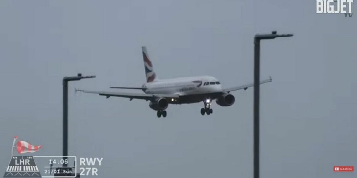 Moment British Airways flight abandons landing at airport during Storm - Travel News, Insights & Resources.