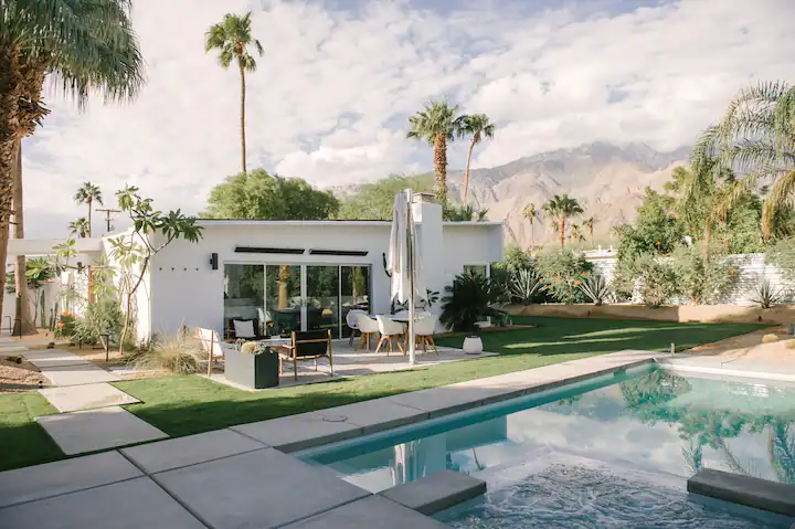 Palm Springs capped Airbnb rentals Now some home prices are.webp - Travel News, Insights & Resources.