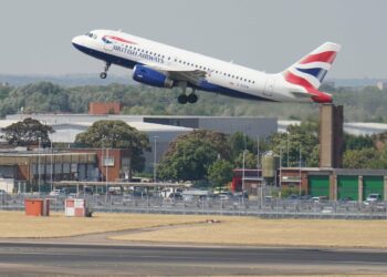 1707332714 British Airways pilot wrongly activates emergency slide seconds before take off - Travel News, Insights & Resources.