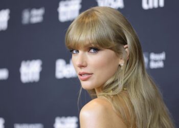 American Airlines Honor Taylor Swift And Travis Kelce For The - Travel News, Insights & Resources.