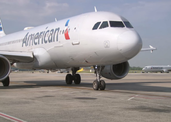 American Airlines asks judge to dismiss lawsuit over hidden camera - Travel News, Insights & Resources.
