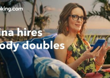 Bookingcom goes for multiple Tina Feys in Super Bowl ad - Travel News, Insights & Resources.