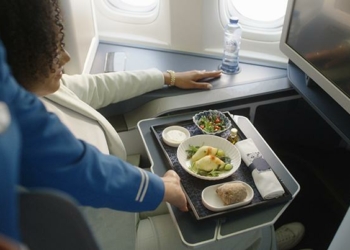 KLM AI food waste - Travel News, Insights & Resources.