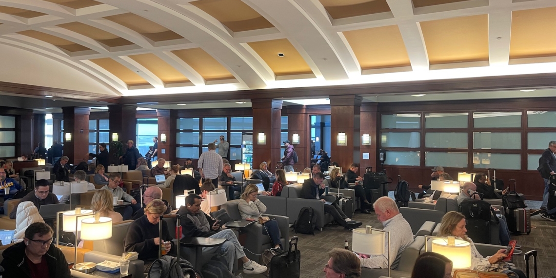 Admirals Club Charlotte Review Concourse C 2 - Travel News, Insights & Resources.