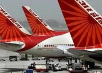 Air India deboards female passenger after argument with crew members - Travel News, Insights & Resources.