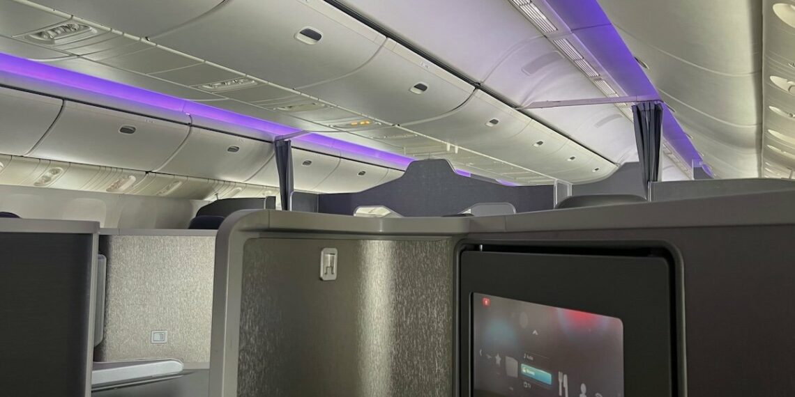 American Airlines 777 Business Class Nearly Perfect - Travel News, Insights & Resources.