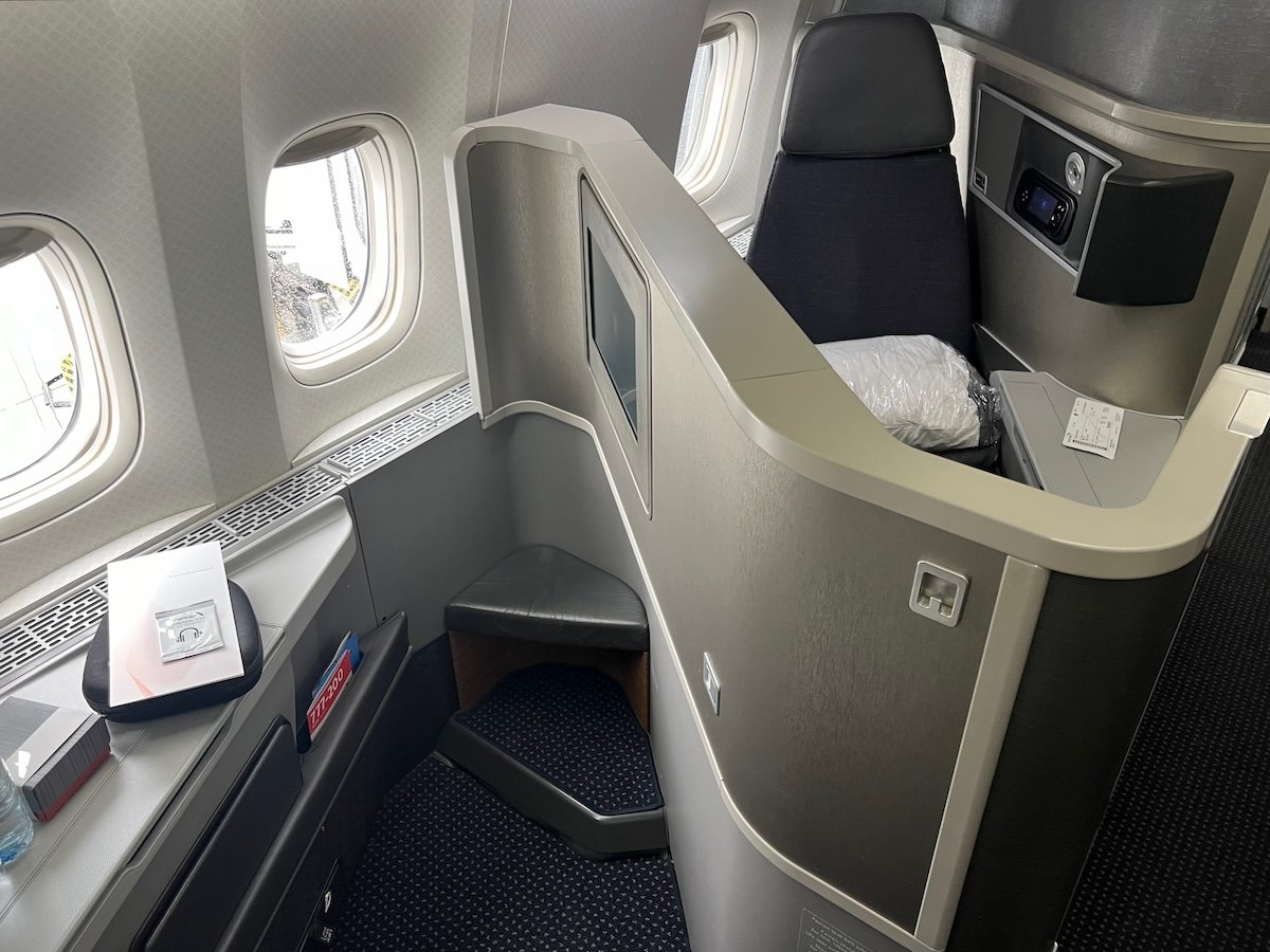 American Business Class 777 7 - Travel News, Insights & Resources.