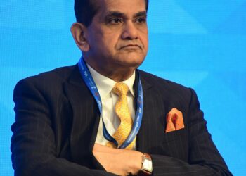 Amitabh Kant predicts travel and tourism will add 25 mn jobs in coming years - Social News XYZ