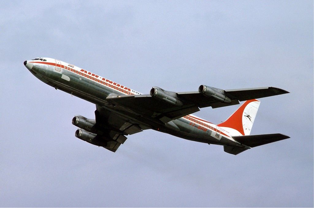 Boeing 707 Air India Basle 1976 - Travel News, Insights & Resources.