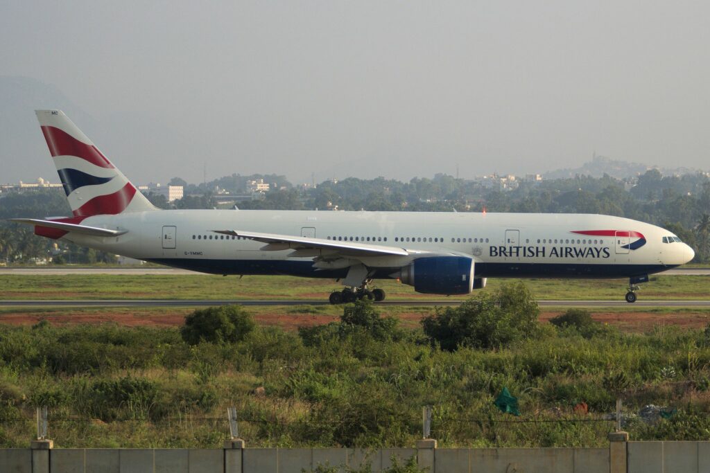 British Airways Flight London-Cape Town Declares Emergency