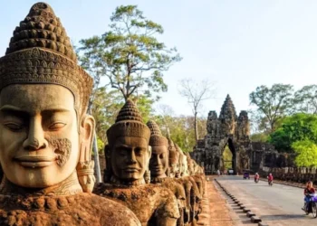 Cambodia to welcome foreign visitors with Chhay Yam during Khmer.webp - Travel News, Insights & Resources.