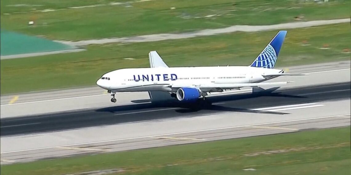 FAA to evaluate United Airlines safety - Travel News, Insights & Resources.