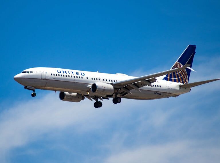 Family Sues United Airlines After Near Death Incident on Flight - Travel News, Insights & Resources.