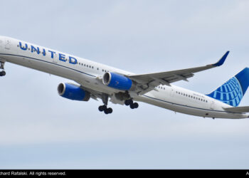 N57870 United Airlines Boeing 757 300 by Richard Rafalski AeroXplorer - Travel News, Insights & Resources.
