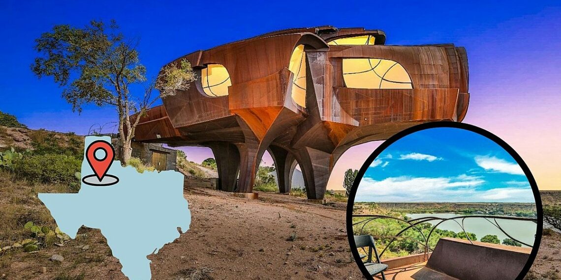 Popular Texas Spaceship Airbnb Now For Sale For 2 Million - Travel News, Insights & Resources.
