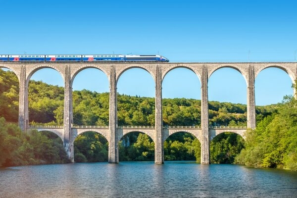 Rail seen as serious alternative to flying by more than - Travel News, Insights & Resources.