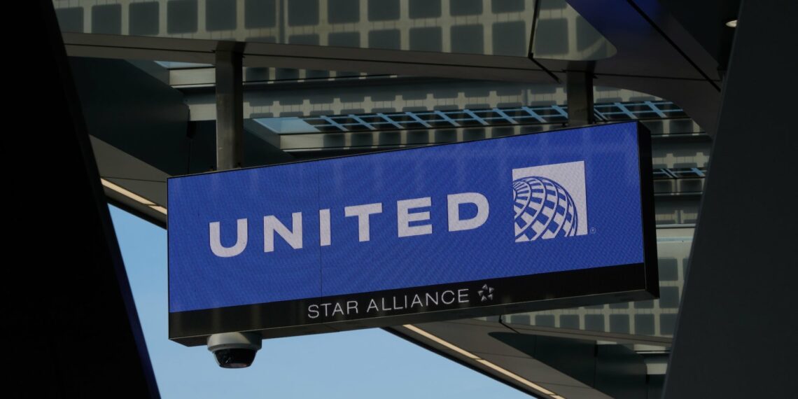United Airlines Will Now Let MileagePlus Members Pool Miles - Travel News, Insights & Resources.