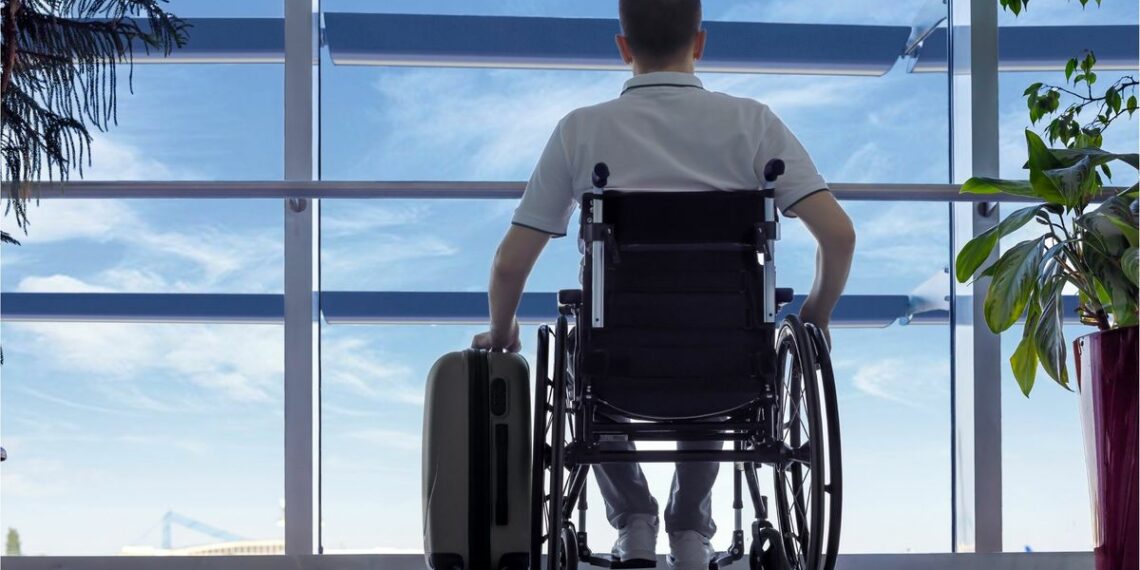United Airlines activates search filter for wheelchair transport - Travel News, Insights & Resources.