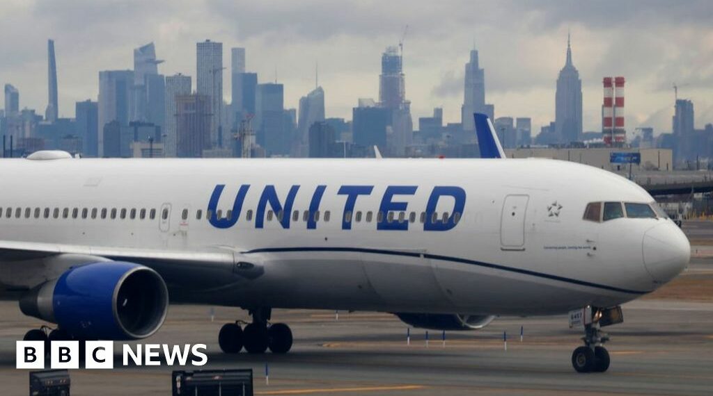 United Airlines addresses air travel safety fears BBC News - Travel News, Insights & Resources.