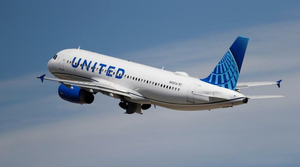 United Airlines flight to SFO experiences hydraulic leak - Travel News, Insights & Resources.