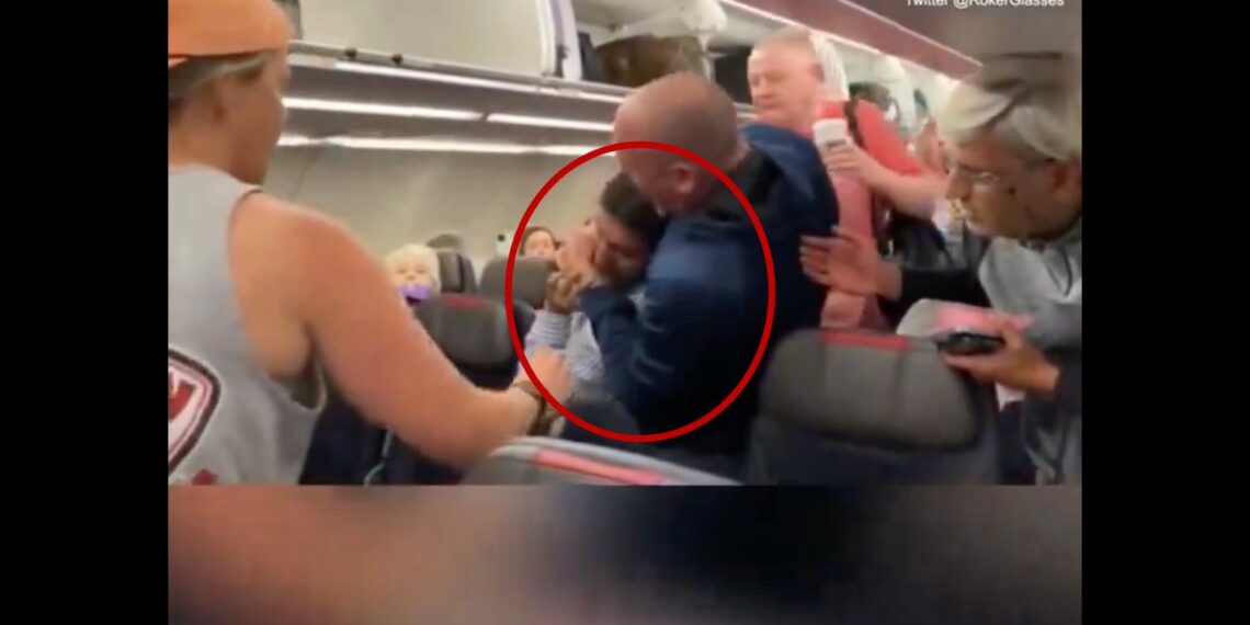 Video Shows Passenger Manhandled Off American Airlines Flight After Yelling - Travel News, Insights & Resources.