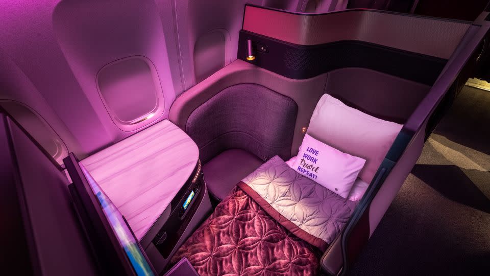All Qsuite business class seats lie completely flat. - Qatar Airways
