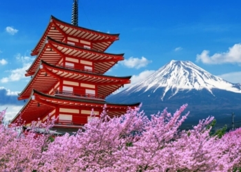 Japan records best ever monthly visitors in major boost for tourism - Travel News, Insights & Resources.