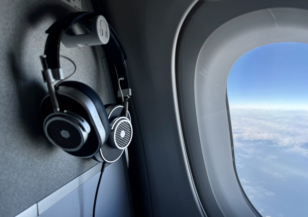 JetBlue Mint A321LR amenity headphones hanging up