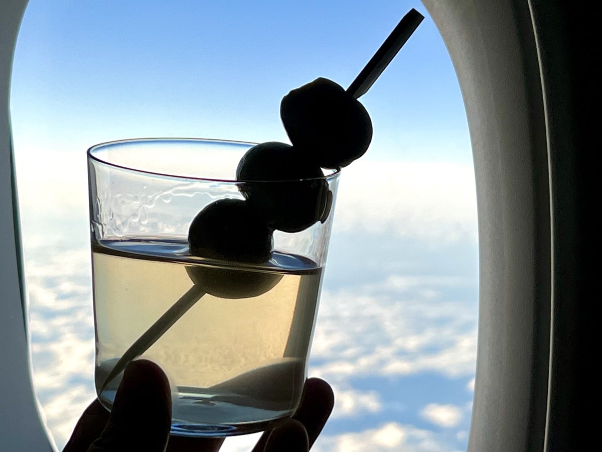 JetBlue Mint A321LR drink martini