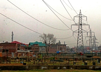 Limited Power Availability Worries Kashmir Tourism