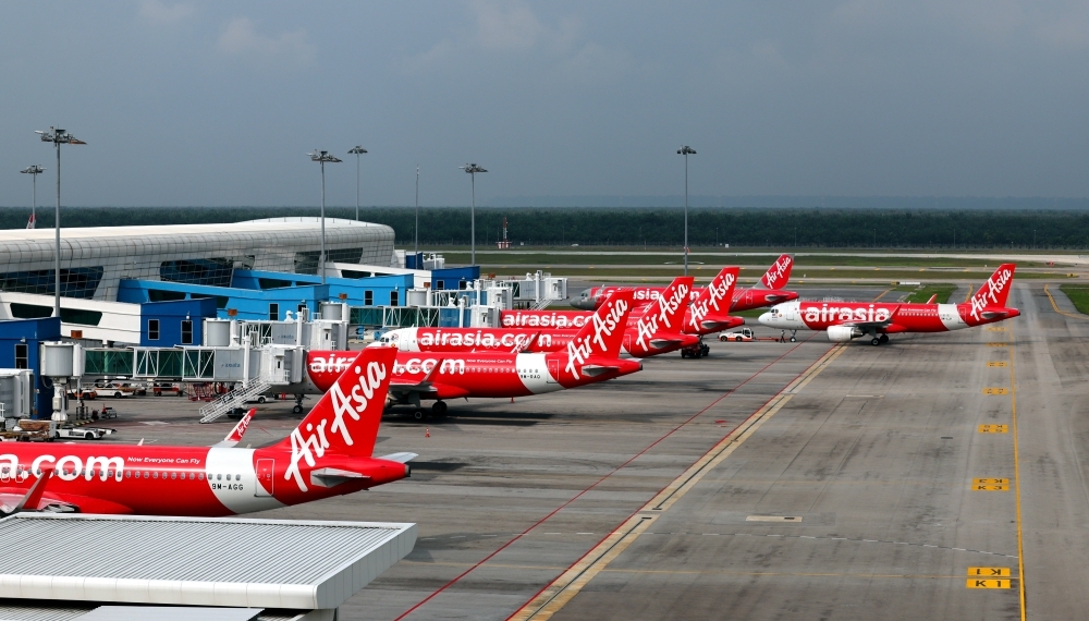 Mount Ruang eruption AirAsia reinstates several flights today Malay - Travel News, Insights & Resources.