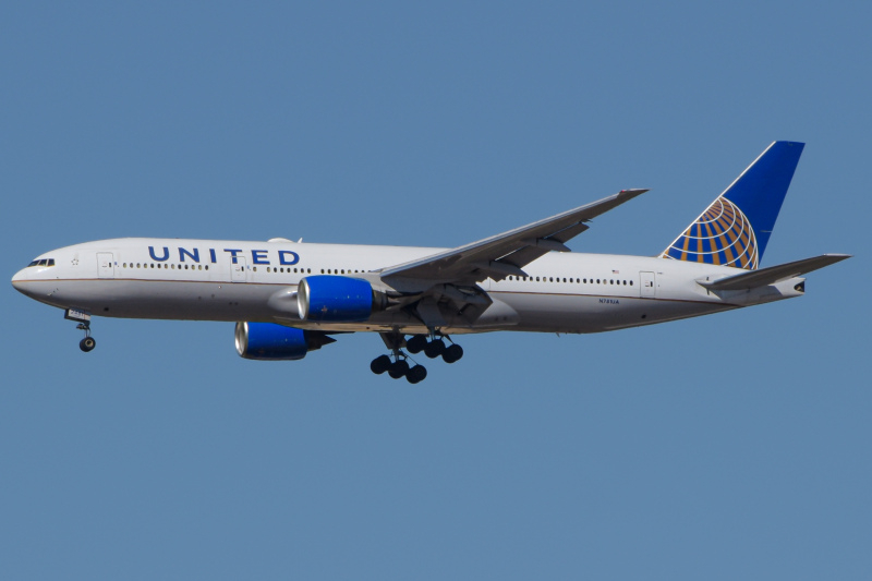 N781UA United Airlines Boeing 777 200ER by Jacob Pachter AeroXplorer - Travel News, Insights & Resources.