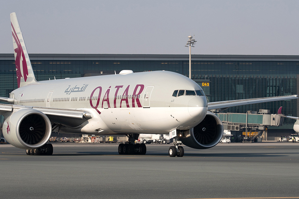 QR B777 Small Qatar Airways - Travel News, Insights & Resources.