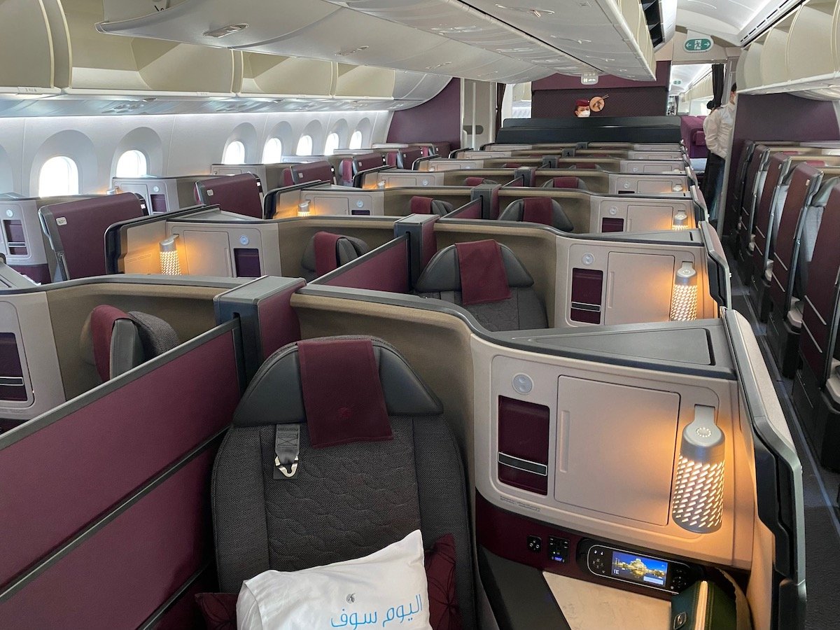 Qatar Airways Business Class 787 9 2 - Travel News, Insights & Resources.