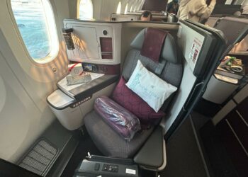 REVIEW Qatar Airways B787 9 business class Premium Suite – aka - Travel News, Insights & Resources.