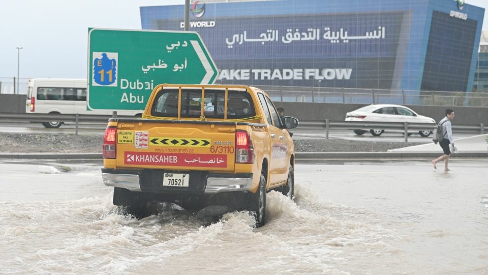 UAE flooded after ‘self imposed heavy rainfall - Travel News, Insights & Resources.