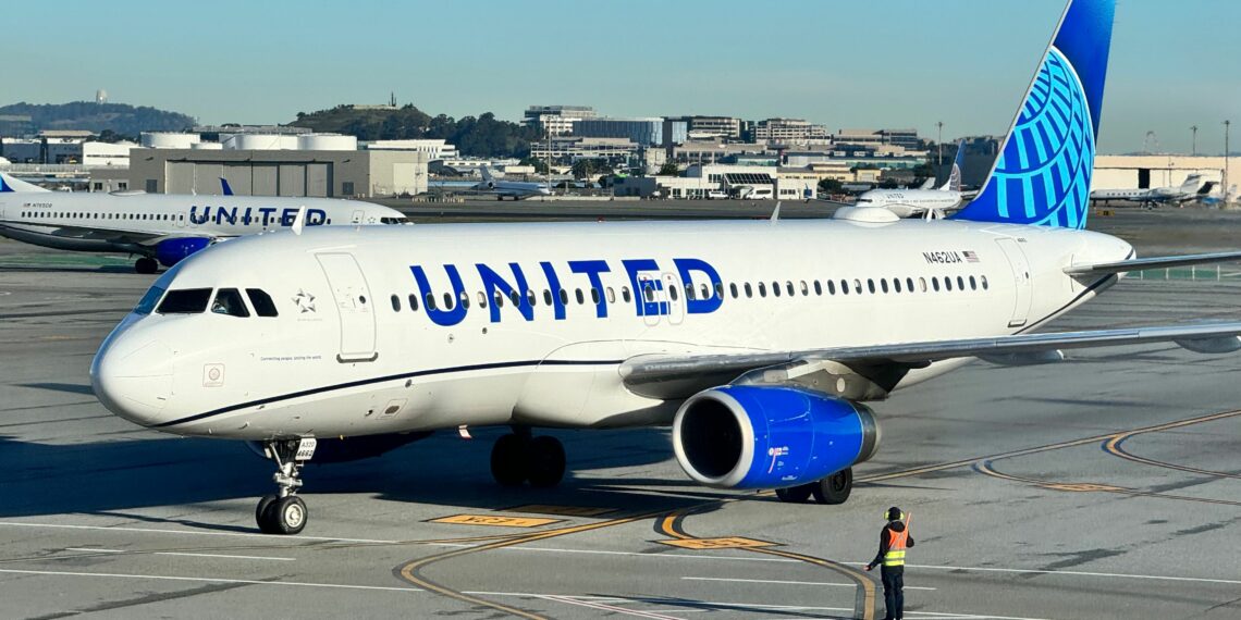 United Airlines Washington Bound Flight Returned To Chicago OHare After - Travel News, Insights & Resources.